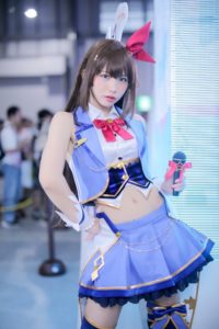 有名コスプレイヤー「えなこ」、「ときのそら」ステージ衣装でC96ホロライブブースに登場！（2019年8月10日）