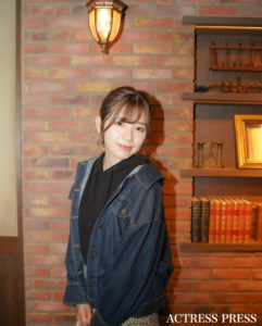 早見紗英（はやみ さえ）dela／撮影：ACTRESS編集部（2020年）